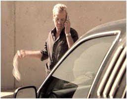 towel1.jpg (14058 bytes)