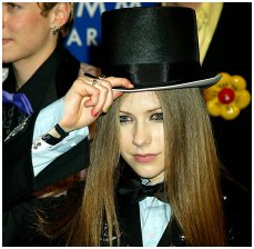 avril25.jpg (16705 bytes)