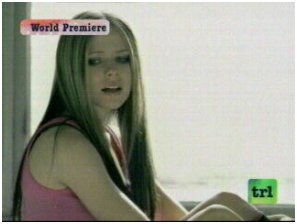 avril7.jpg (12547 bytes)