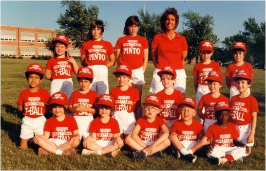 bball3.jpg (65193 bytes)