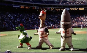 phanatic4.jpg (25035 bytes)