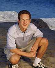 benkneeling.jpg (6824 bytes)