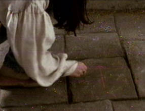 lab16.jpg (22183 bytes)