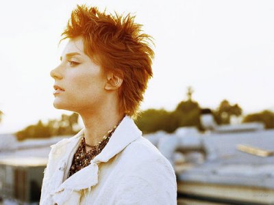 redhead2.jpg (20179 bytes)