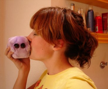 redhead6.jpg (19780 bytes)