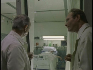 stand28.jpg (12747 bytes)