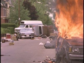 stand61.jpg (19124 bytes)