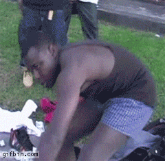 1285147605_gangsta-money-bath_medium