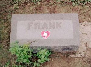 frankie13.jpg (19177 bytes)