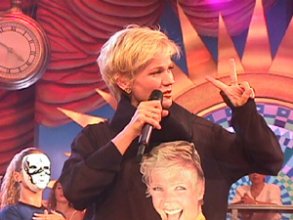 xuxa9.jpg (18908 bytes)